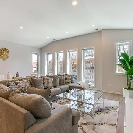 Luxe And Modern Chicago Condo - 7 Mi To Downtown! Exterior photo