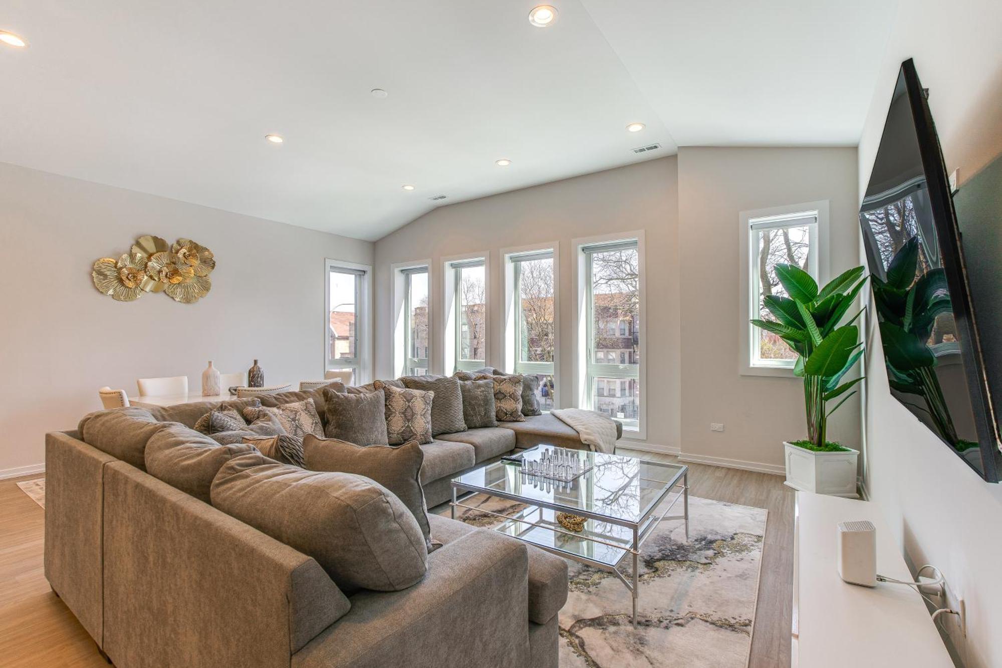 Luxe And Modern - 7 Mi To Downtown! Apartamento *